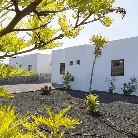 Mariola Villa