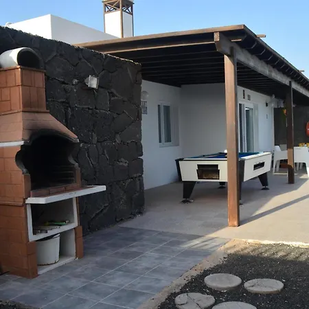 Mariola Villa
