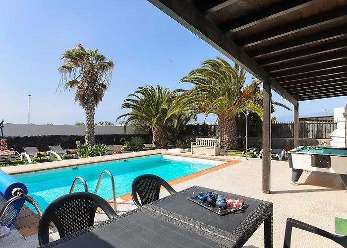 Mariola Vila Playa Blanca (Lanzarote)